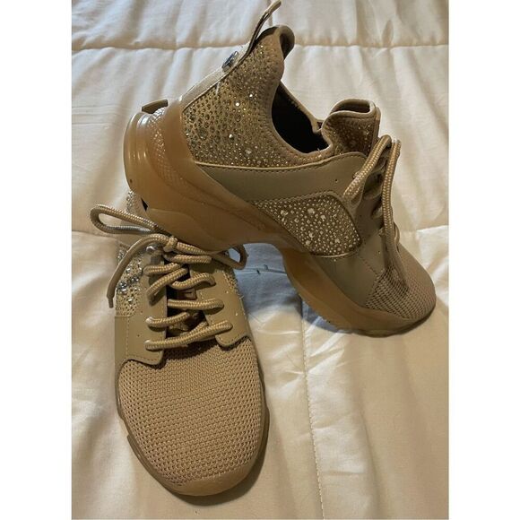 Steve Madden Tan Glitzy Sneakers Size 8.5 - Picture 1 of 9